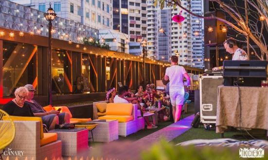 Bar Canary